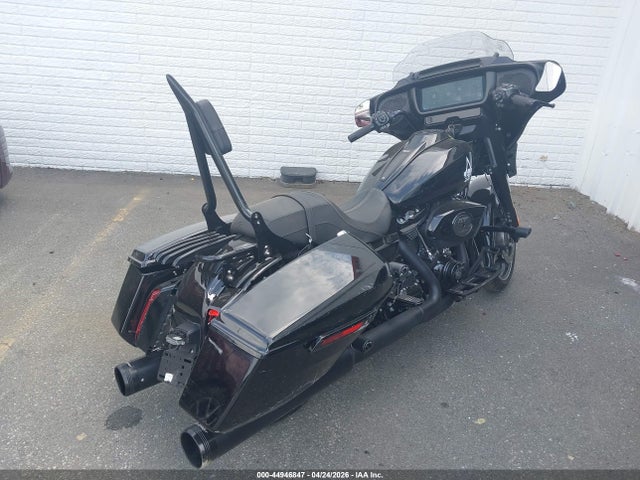 Harley-Davidson FLHX 2024 1HD1KB713RB634606 Image 4