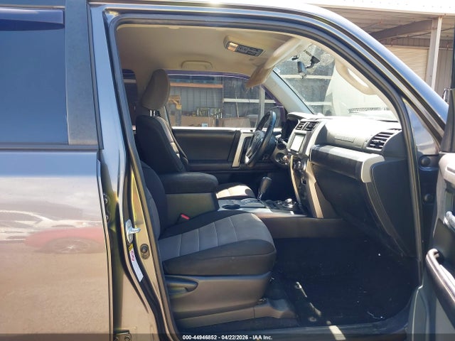 Aukcja sprzedaży 2016 Toyota 4runner Limited/sr5/sr5 Premium/trail/trail Premium/trd Pro, vin: JTEBU5JR3G5366549, numer aukcji: 44946852