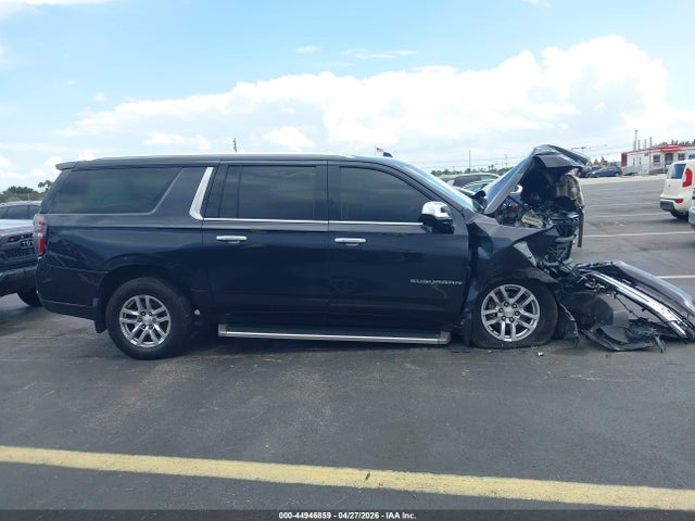 Продажа на аукционе авто 2022 Chevrolet Suburban 2wd Lt, vin: 1GNSCCKD2NR202513, номер лота: 44946859