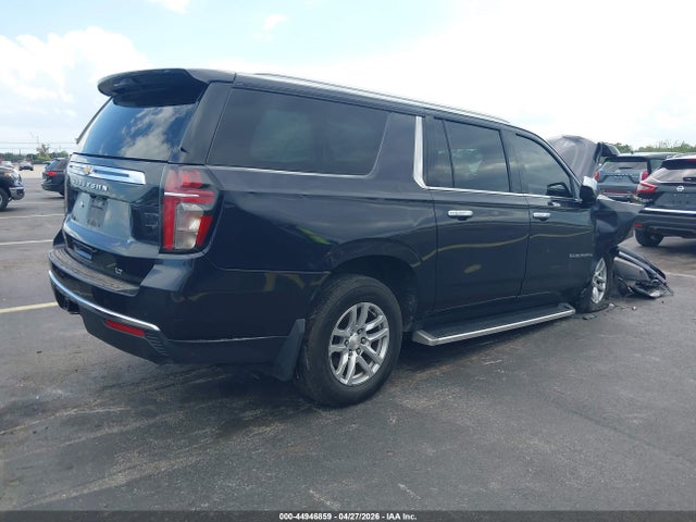 Продажа на аукционе авто 2022 Chevrolet Suburban 2wd Lt, vin: 1GNSCCKD2NR202513, номер лота: 44946859