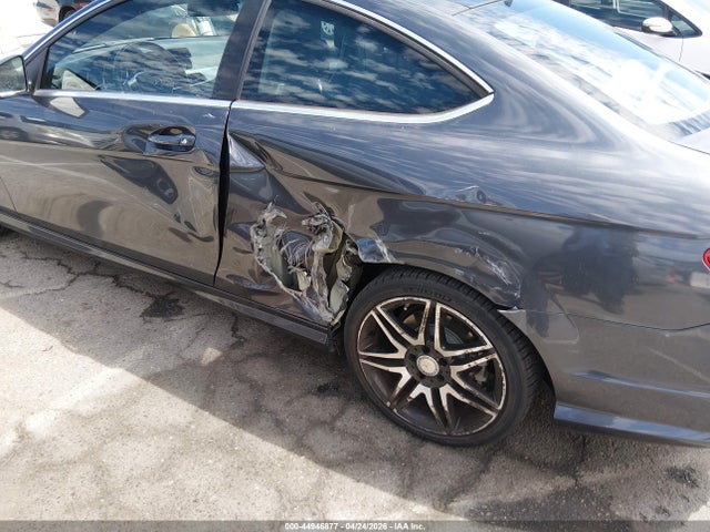 WDDGJ4HB0EG264302 Mercedes-Benz C 250