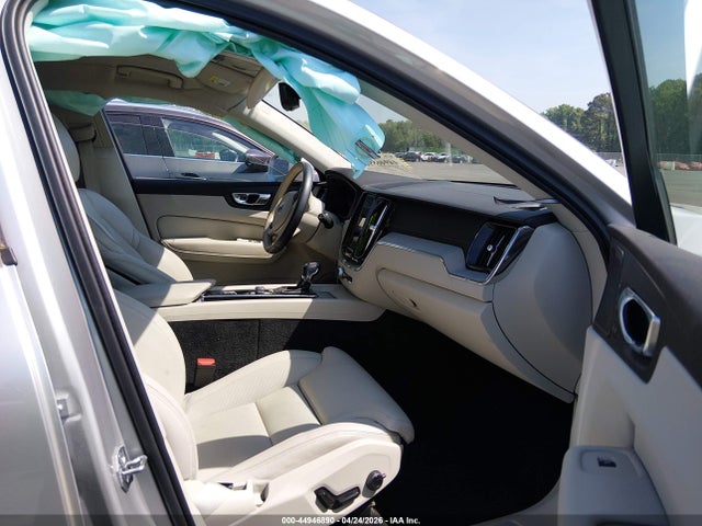 Aukcja sprzedaży 2021 Volvo Xc60 T5 Inscription, vin: YV4102RL8M1829361, numer aukcji: 44946890