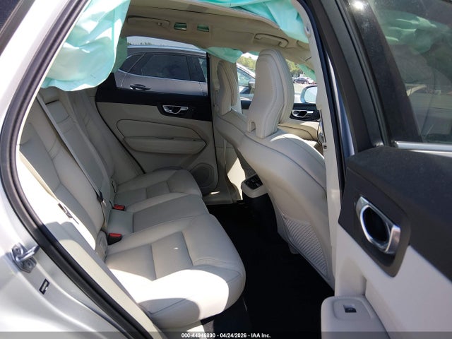 Aukcja sprzedaży 2021 Volvo Xc60 T5 Inscription, vin: YV4102RL8M1829361, numer aukcji: 44946890