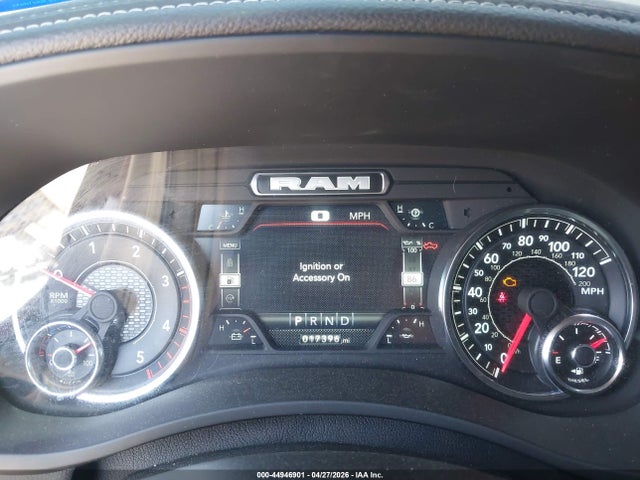 3C6UR5NLXRG287399 RAM 2500 Laramie Crew Cab 4x4 6&#039;4 Box