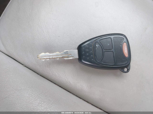 44946979 :رقم المزاد ، 2A4GM68426R627627 vin ، 2006 Chrysler Pacifica Touring مزاد بيع