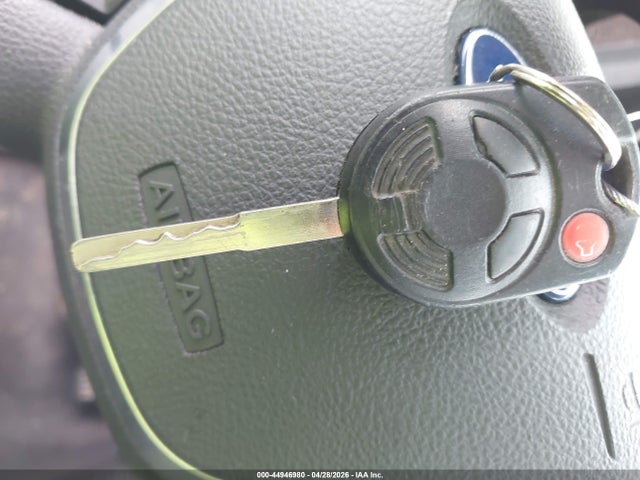 44946980 :رقم المزاد ، 1FMCU0F75FUB73984 vin ، 2015 Ford Escape S مزاد بيع