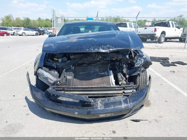 44946982 :رقم المزاد ، 1ZVBP8AN1A5173525 vin ، 2010 Ford Mustang V6/v6 Premium مزاد بيع