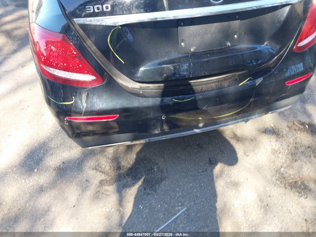 Aukcja sprzedaży 2019 Mercedes-benz E-class E 300, vin: WDDZF4KB1KA514387, numer aukcji: 44947007