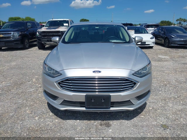 3FA6P0UU7JR254475 Ford Fusion Hybrid S