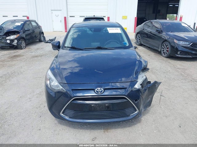 Продажа на аукционе авто 2017 Toyota Yaris Ia, vin: 3MYDLBYV4HY154945, номер лота: 44947046