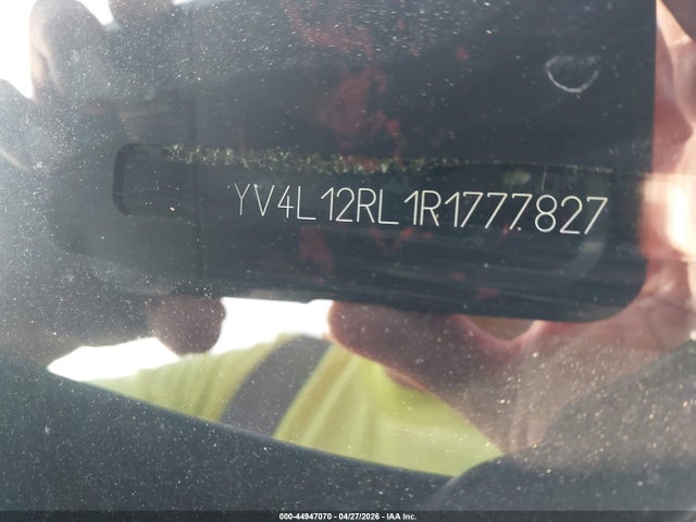 Aukcja sprzedaży 2024 Volvo Xc60 B5 Plus Dark Theme, vin: YV4L12RL1R1777827, numer aukcji: 44947070