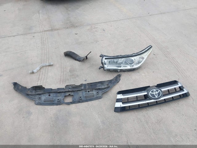 44947074 :رقم المزاد ، 5TDJZRFH9KS620034 vin ، 2019 Toyota Highlander Xle مزاد بيع