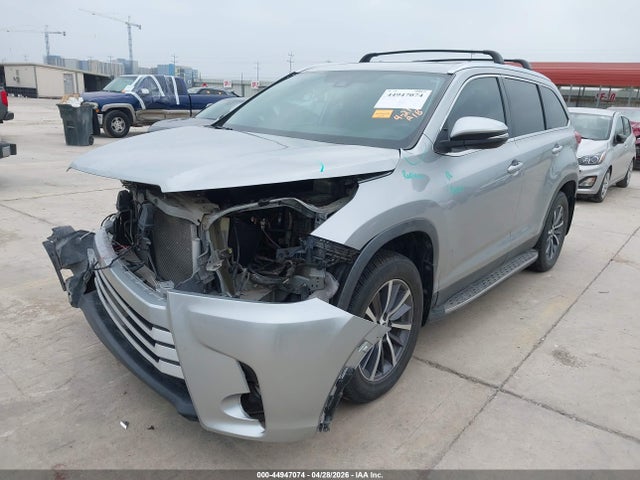 44947074 :رقم المزاد ، 5TDJZRFH9KS620034 vin ، 2019 Toyota Highlander Xle مزاد بيع