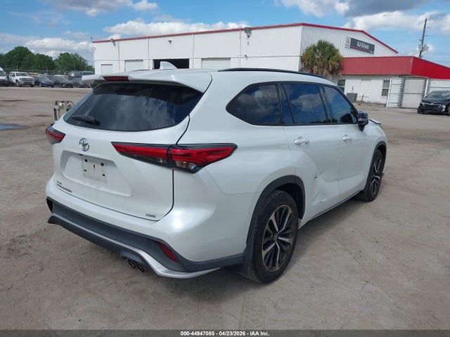 Aukcja sprzedaży 2022 Toyota Highlander Xse, vin: 5TDLZRAH3NS102408, numer aukcji: 44947085