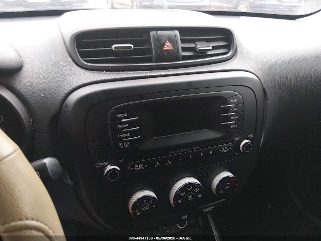 Продаж на аукціоні авто 2016 Kia Soul, vin: KNDJN2A24G7291072, номер лоту: 44947100