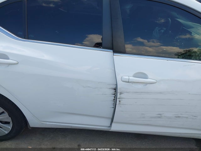 2020 Nissan Sentra S Xtronic Cvt მანქანა იყიდება აუქციონზე, vin: 3N1AB8BV6LY261314, აუქციონის ნომერი: 44947112