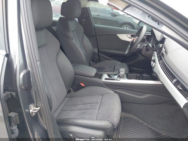 Aukcja sprzedaży 2023 Audi A4 Premium Plus 45 Tfsi S Line Quattro S Tronic, vin: WAUEAAF48PN008358, numer aukcji: 44947132