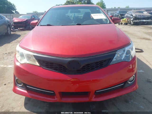 2013 Toyota Camry Se მანქანა იყიდება აუქციონზე, vin: 4T1BF1FK1DU700819, აუქციონის ნომერი: 44947146