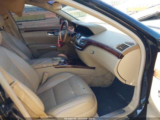 44947155 :رقم المزاد ، WDDNG8GB5BA372699 vin ، 2011 Mercedes-benz S 550 4matic مزاد بيع