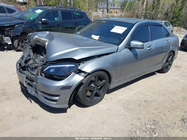 Продаж на аукціоні авто 2013 Mercedes-benz C 300 Sport 4matic, vin: WDDGF8AB3DR247435, номер лоту: 44947161
