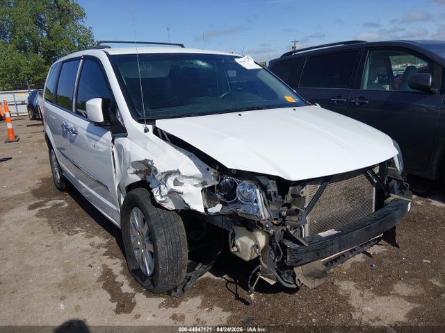 44947171 :رقم المزاد ، 2C4RC1BG8GR189284 vin ، 2016 Chrysler Town & Country Touring مزاد بيع