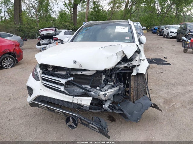 44947181 :رقم المزاد ، WDC0G4KB4K1001290 vin ، 2019 Mercedes-benz Glc 300 4matic مزاد بيع