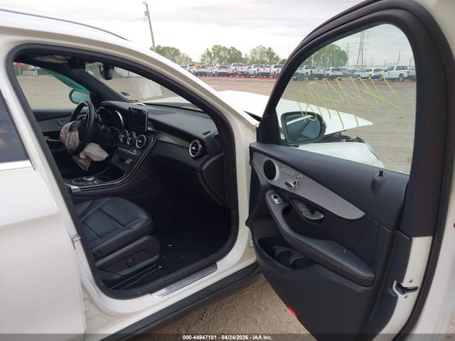 44947181 :رقم المزاد ، WDC0G4KB4K1001290 vin ، 2019 Mercedes-benz Glc 300 4matic مزاد بيع