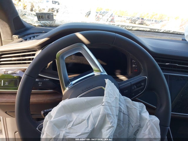 Продаж на аукціоні авто 2026 Audi Q7 Prestige S Line Tfsi Quattro Tiptronic/prestige Tfsi Quattro Tiptronic, vin: WA1VVBF79TD010203, номер лоту: 44947189