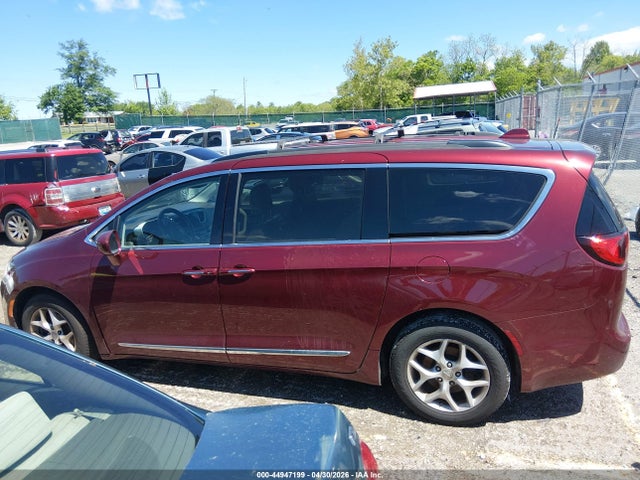 Продажа на аукционе авто 2017 Chrysler Pacifica Touring-l, vin: 2C4RC1BG0HR516052, номер лота: 44947199