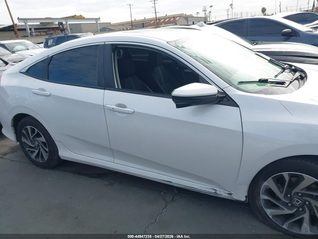 19XFC2F75JE208384 Honda CIVIC EX