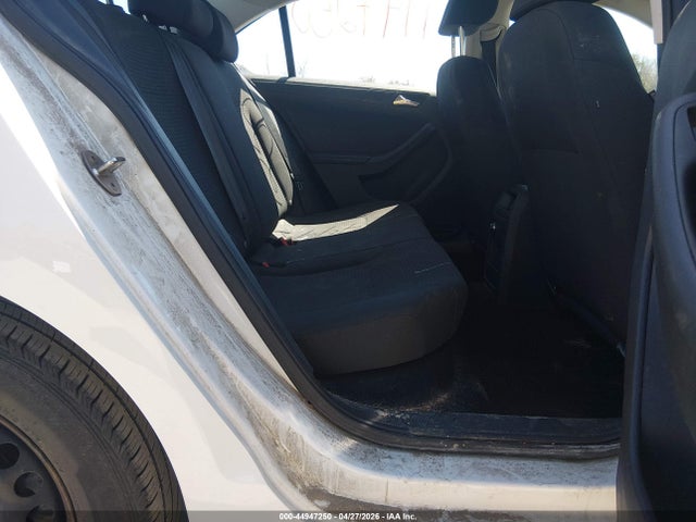 Aukcja sprzedaży 2015 Volkswagen Jetta 2.0l S, vin: 3VW2K7AJ5FM402568, numer aukcji: 44947250