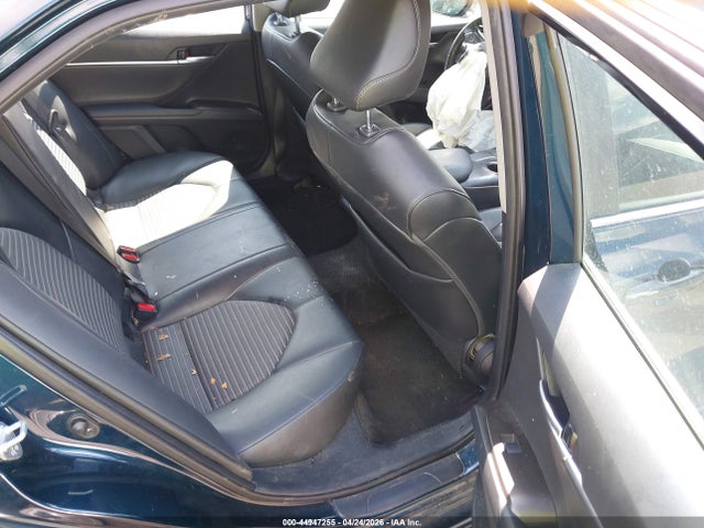 44947255 :رقم المزاد ، 4T1G11AK0MU578935 vin ، 2021 Toyota Camry Se مزاد بيع