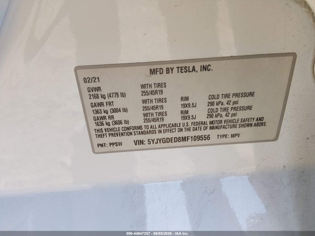 2021 Tesla Model Y Standard Range Rear-wheel Drive მანქანა იყიდება აუქციონზე, vin: 5YJYGDED8MF109556, აუქციონის ნომერი: 44947257