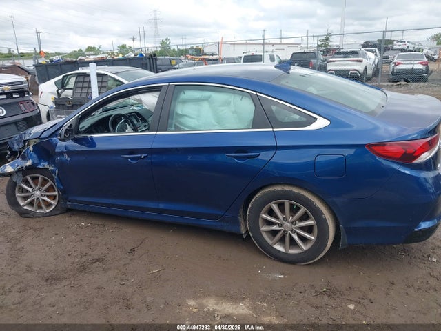 44947283 :رقم المزاد ، 5NPE24AF5KH810725 vin ، 2019 Hyundai Sonata Se مزاد بيع