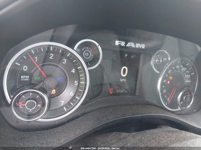 44947295 :رقم المزاد ، 1C6SRFMT7MN725486 vin ، 2021 Ram 1500 Big Horn  4x4 6'4 Box مزاد بيع
