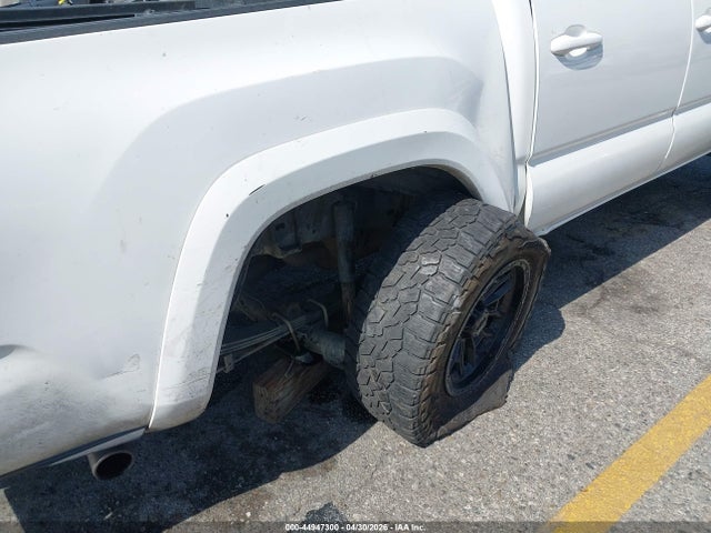 3TMAZ5CN5NM167540 Toyota Tacoma Sr5 V6