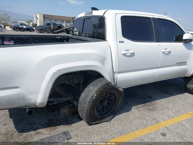 3TMAZ5CN5NM167540 Toyota Tacoma Sr5 V6