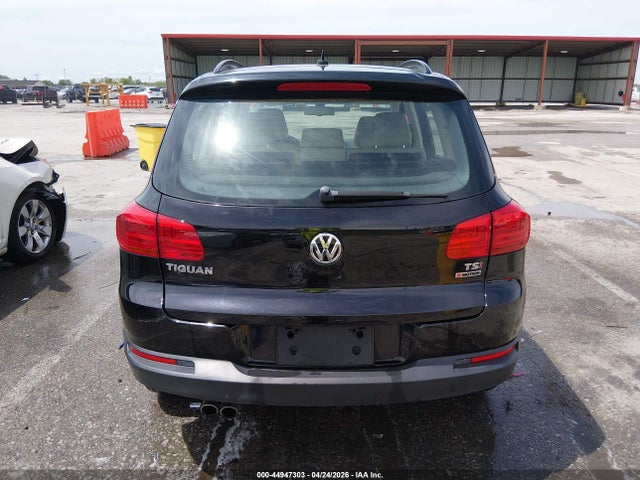 2016 Volkswagen Tiguan S მანქანა იყიდება აუქციონზე, vin: WVGBV7AX7GW563998, აუქციონის ნომერი: 44947303