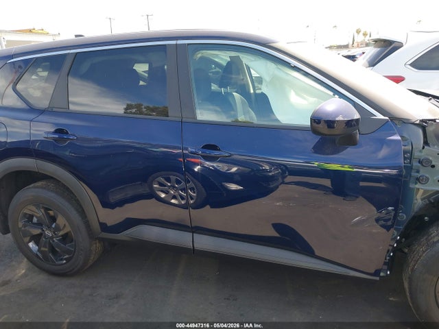 2026 Nissan Rogue Sv მანქანა იყიდება აუქციონზე, vin: 5N1BT3BA6TC767681, აუქციონის ნომერი: 44947316