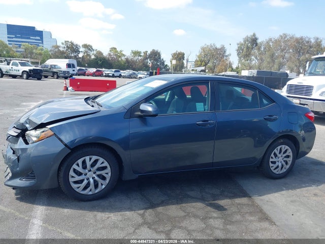 2019 Toyota Corolla Le მანქანა იყიდება აუქციონზე, vin: 2T1BURHEXKC162499, აუქციონის ნომერი: 44947321