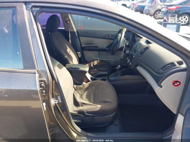 2012 Kia Forte Ex მანქანა იყიდება აუქციონზე, vin: KNAFU4A25C5553494, აუქციონის ნომერი: 44947372