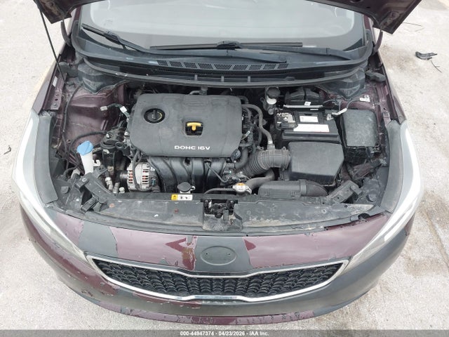 44947374 :رقم المزاد ، 3KPFL4A76JE201804 vin ، 2018 Kia Forte Lx مزاد بيع