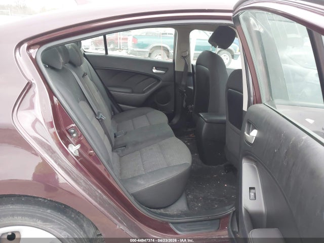 44947374 :رقم المزاد ، 3KPFL4A76JE201804 vin ، 2018 Kia Forte Lx مزاد بيع
