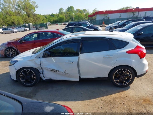 44947389 :رقم المزاد ، 1FADP3K22DL360118 vin ، 2013 Ford Focus Se مزاد بيع