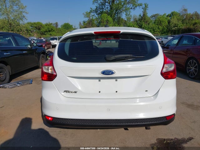 44947389 :رقم المزاد ، 1FADP3K22DL360118 vin ، 2013 Ford Focus Se مزاد بيع