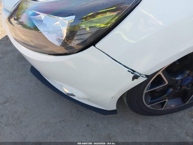 44947389 :رقم المزاد ، 1FADP3K22DL360118 vin ، 2013 Ford Focus Se مزاد بيع