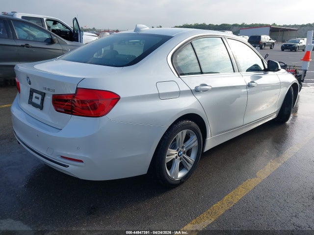 BMW 330I 2017 WBA8B9G30HNU56464 Image 4