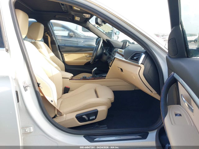 BMW 330I 2017 WBA8B9G30HNU56464 Image 5
