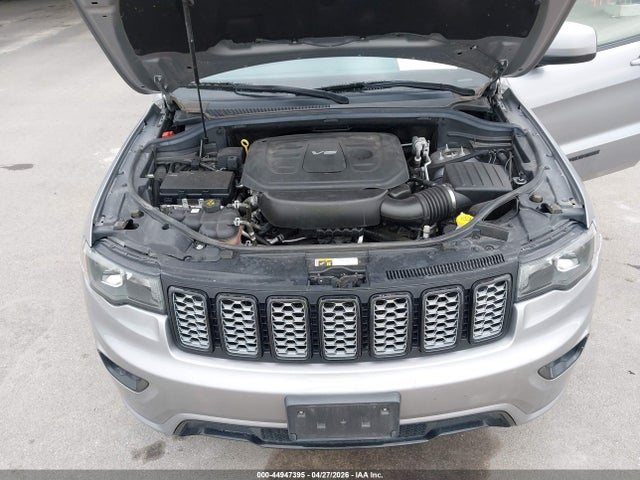 44947395 :رقم المزاد ، 1C4RJFAG9JC207277 vin ، 2018 Jeep Grand Cherokee Altitude 4x4 مزاد بيع