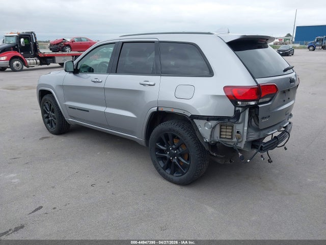 44947395 :رقم المزاد ، 1C4RJFAG9JC207277 vin ، 2018 Jeep Grand Cherokee Altitude 4x4 مزاد بيع